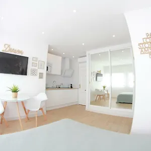 new-central-studio-torremolinos.1costadelsol.com/